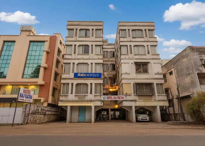 Fabhotel Raj Ratna - Nr Ashram Road
